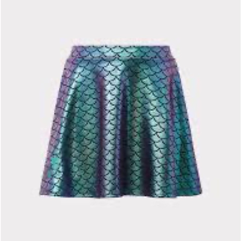Torrid X Her Universe Disneys the Little Mermaid scale skirt. 
Torrid Size 3